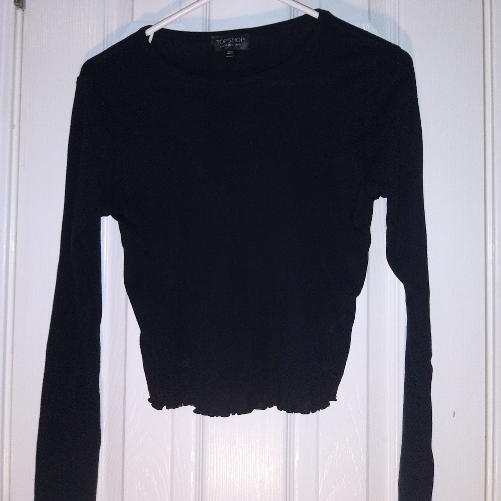 Long sleeve, tight fitting shirt